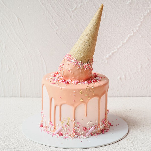 Cakepopsicle Cake | Upside Down Ice Cream Cake